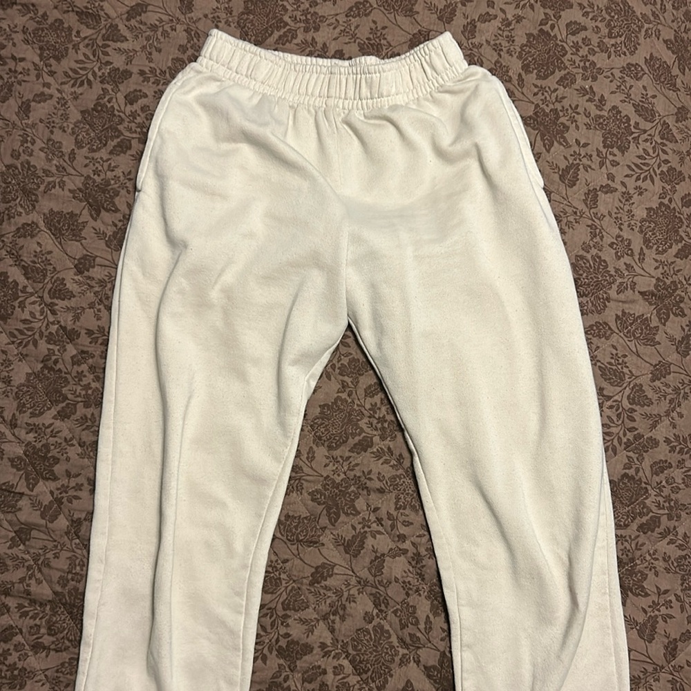 boohoo Sweatpants (: